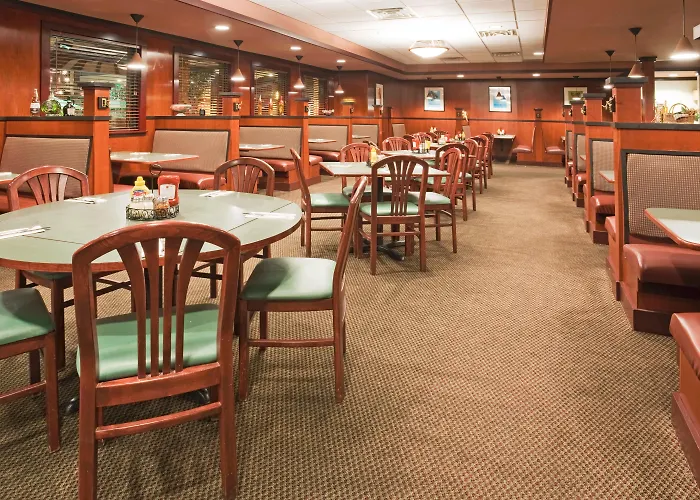 Holiday Inn Bloomington Airport South-Mall Area By Ihg